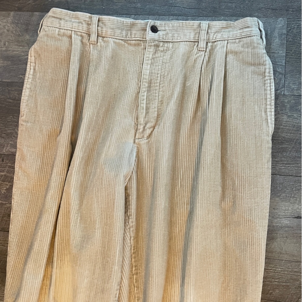 Men's Tan Corduroy Pants‎